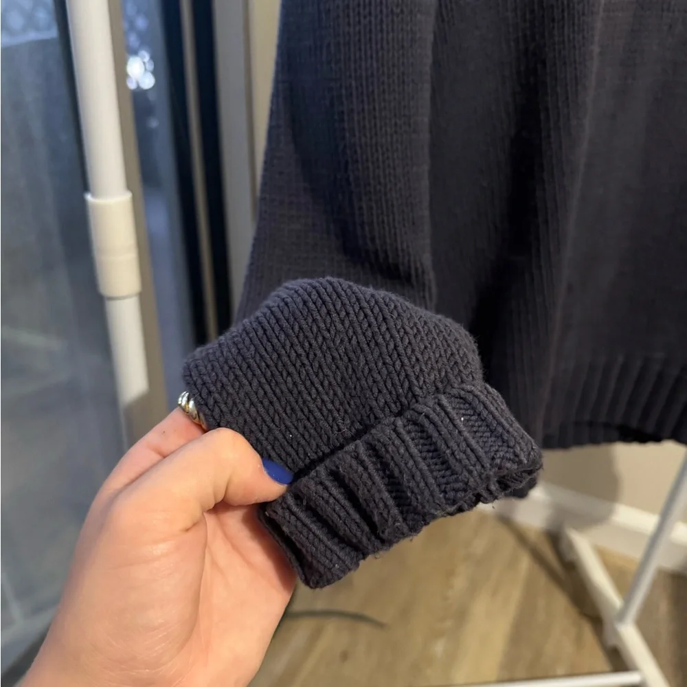 Old Navy Crewneck Sweater